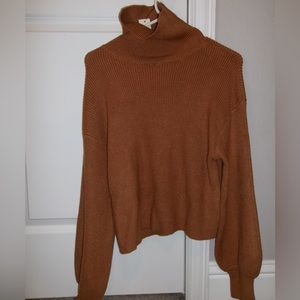 Super soft Francesca’s turtle neck